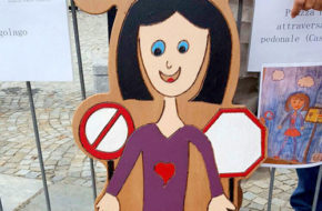 Porto Ceresio - Inauguration of road signs project designed by children